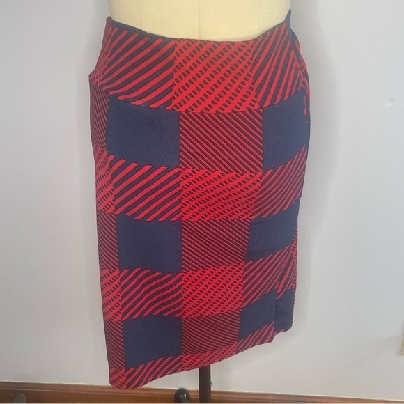 LuLaRoe Navy and Red Cassie Skirt- 2XL- NWT - Picture 2 of 6